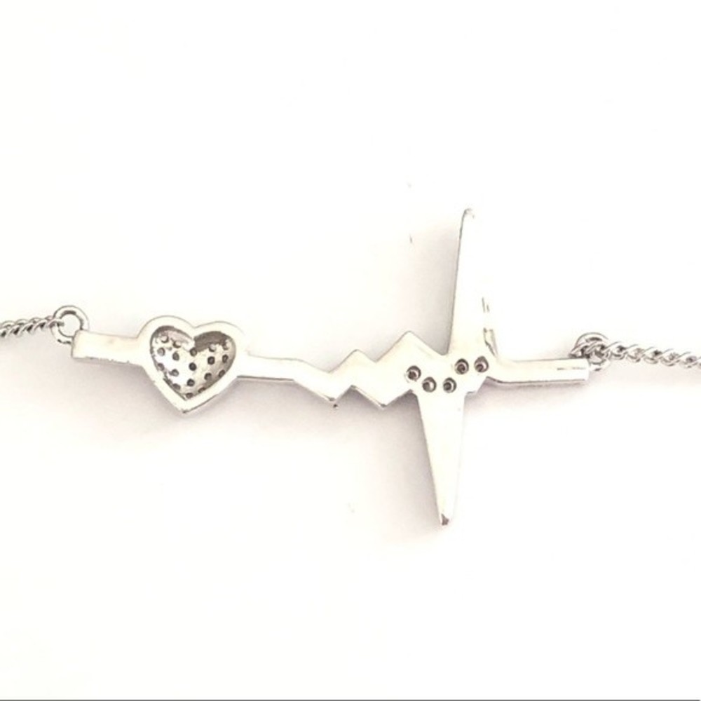 Walter Baker Crystal Heartbeat Necklace New - Picture 7 of 14